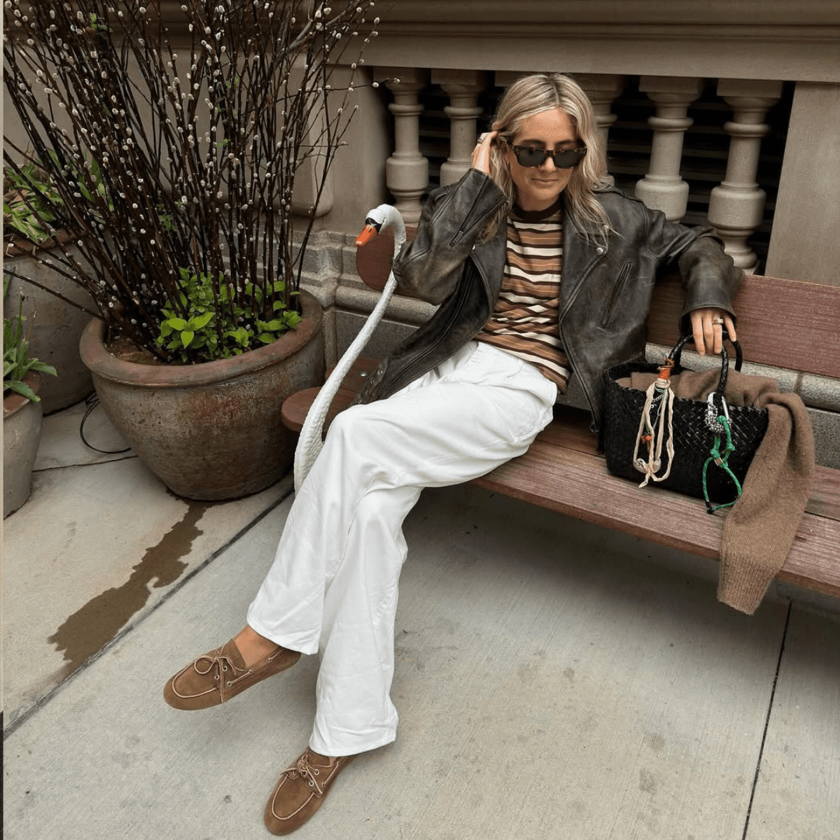  In London, Every It Girl's Transitional Wardrobe Includes These 7 Chic Pieces 