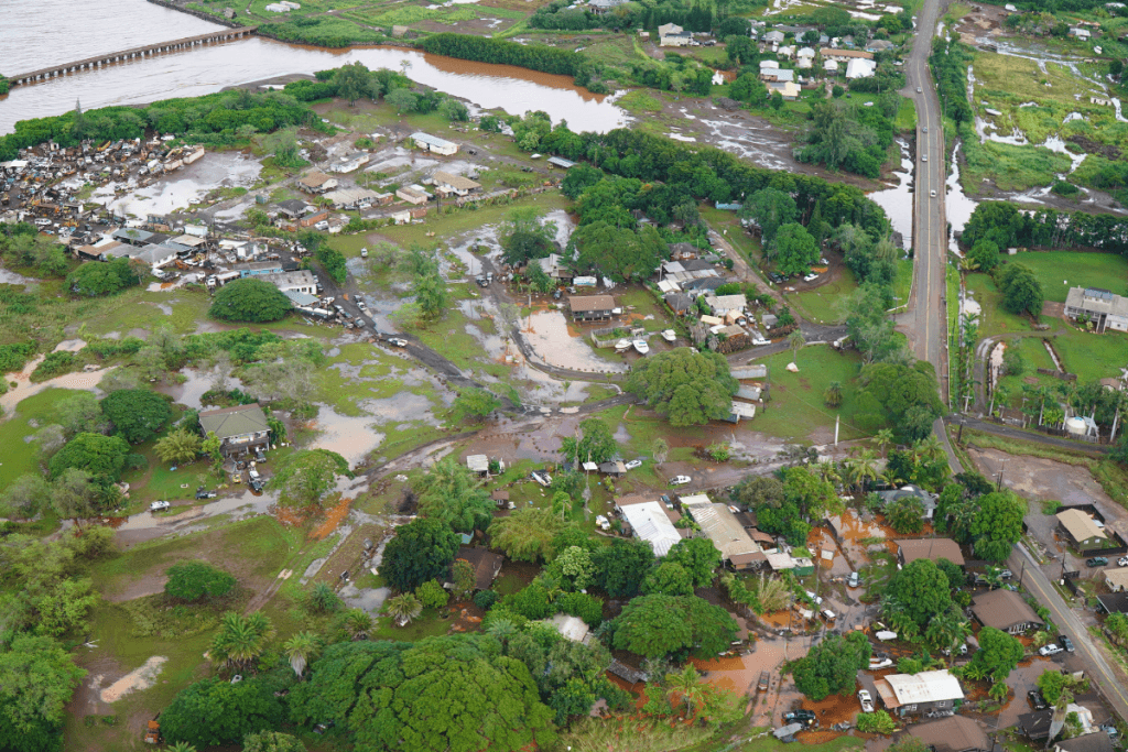 Public Urged to Avoid Unnecessary Travel to Storm-Affected Areas in Waialua and Haleʻiwa on Oʻahu